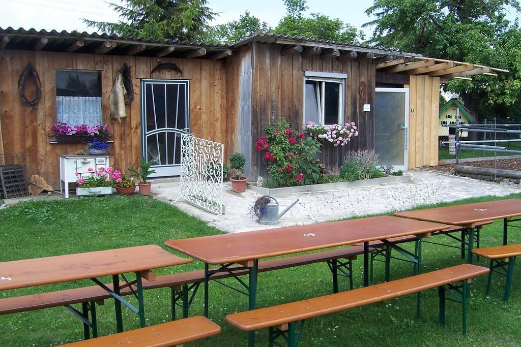 Landhotel Zum Adler Oberbechingen Dış mekan fotoğraf