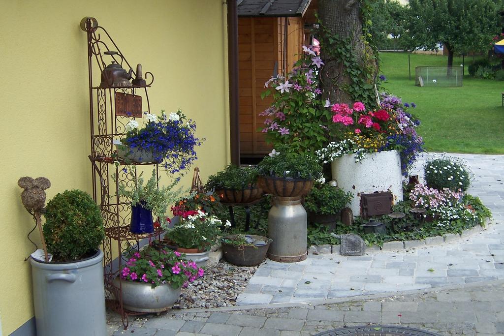 Landhotel Zum Adler Oberbechingen Dış mekan fotoğraf