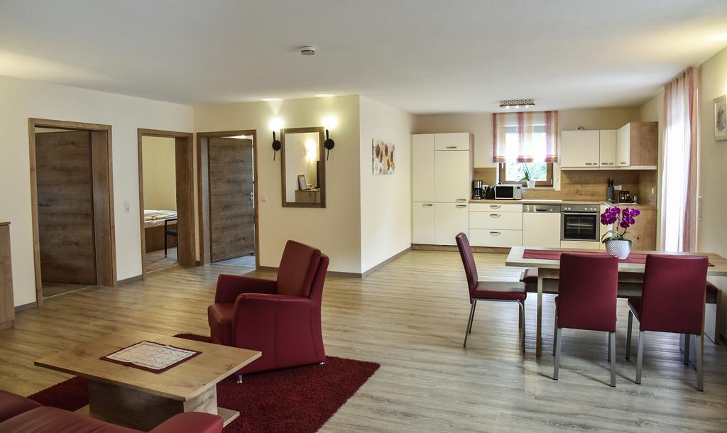 Landhotel Zum Adler Oberbechingen Dış mekan fotoğraf